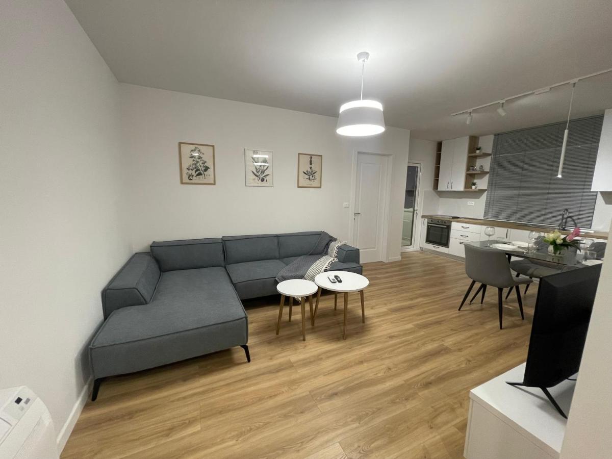 Wanderlust Tirana Apartment Exterior photo